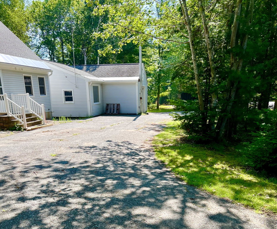 Wrap around driveway