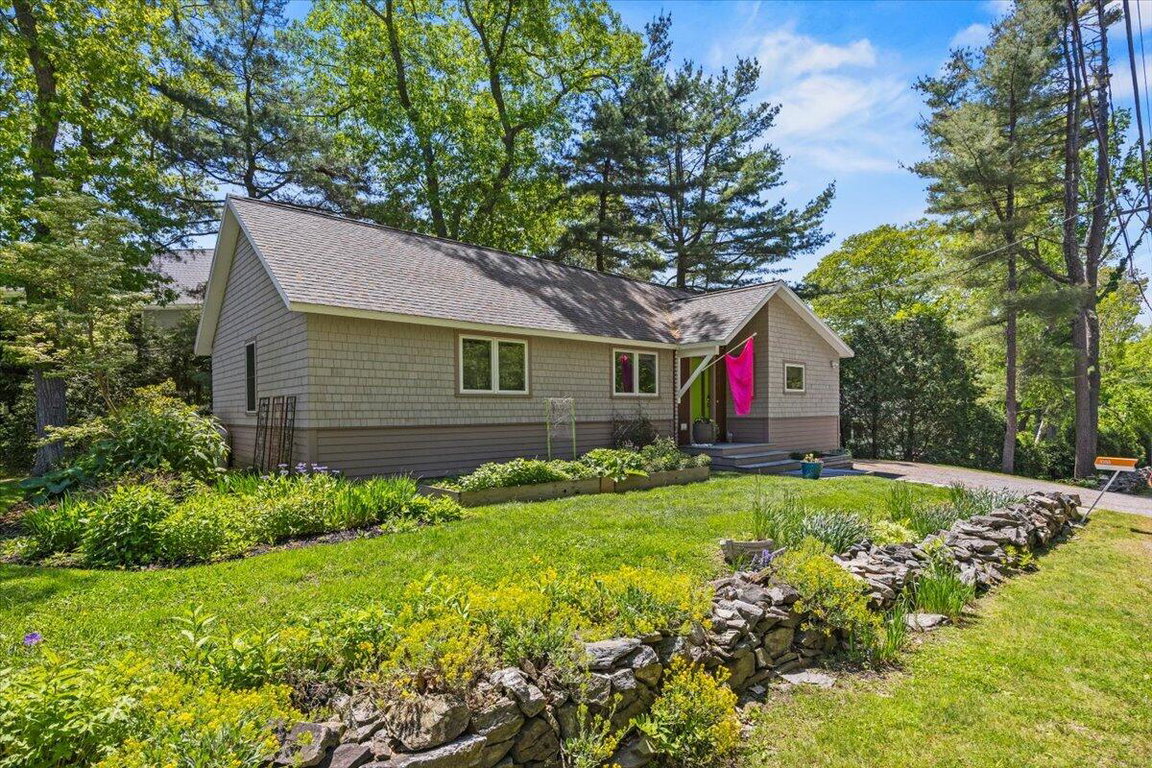 1088 Shore Road Cape Elizabeth