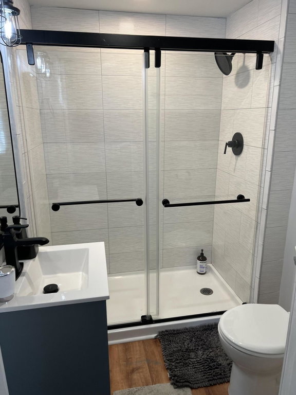 First floor full bath