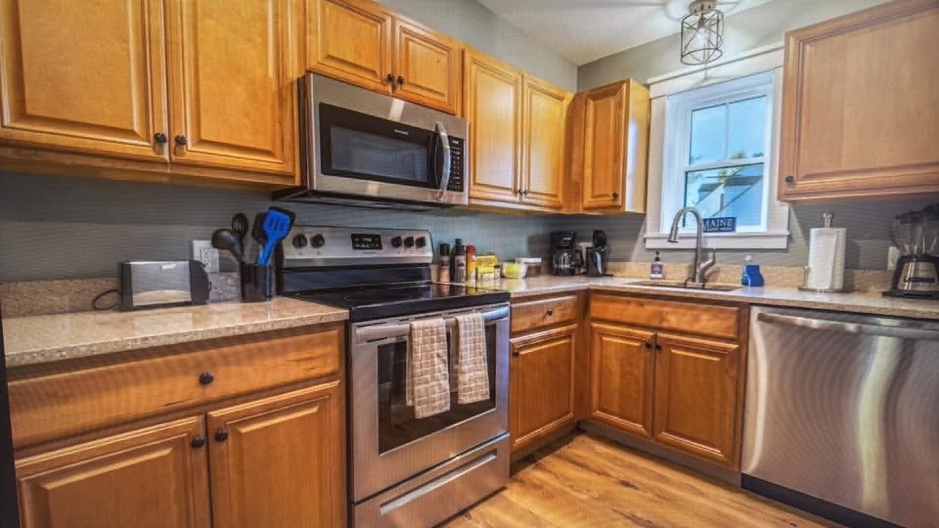 328 b kitchen