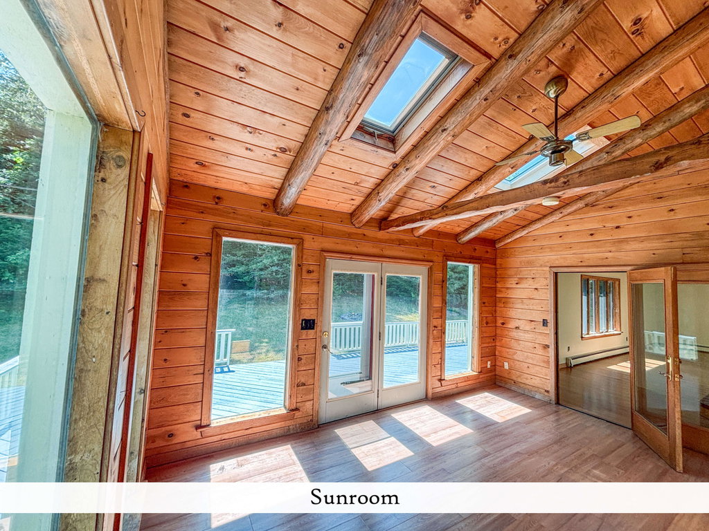 Sunroom (5), label