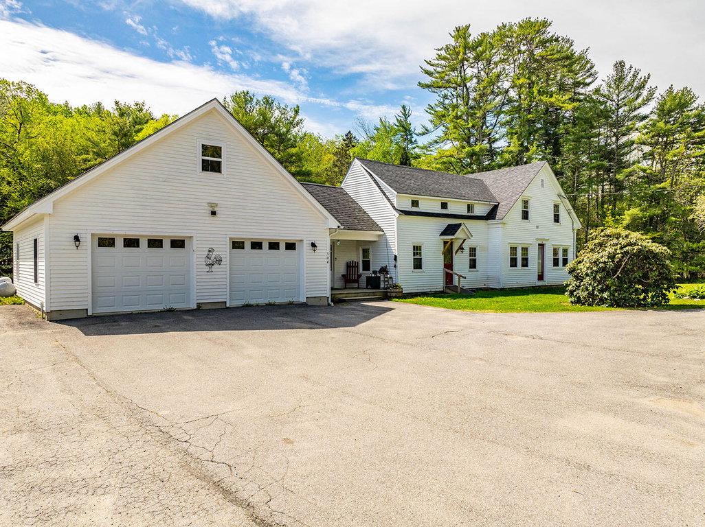 304A Beach Road Lincolnville
