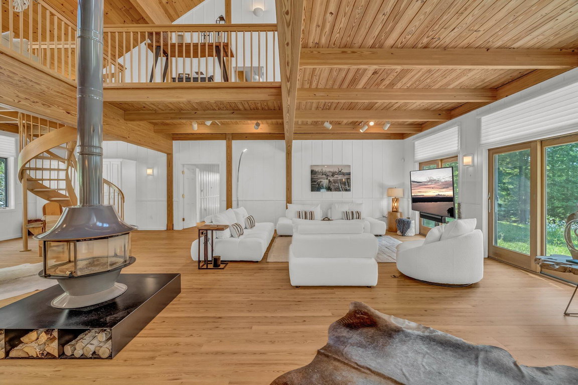 33-web-or-mls-195-branchview-dr