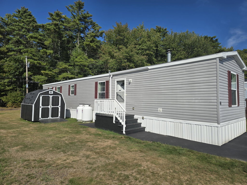 16 Elwell Lane Brunswick