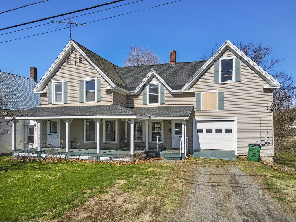 17 Grange Street Dover-Foxcroft