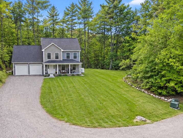 7 Levi Lane New Gloucester