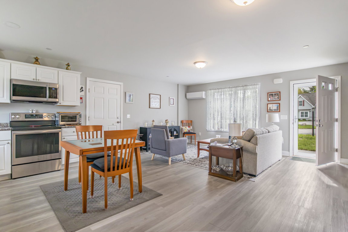 14 Boulder Lane Sanford