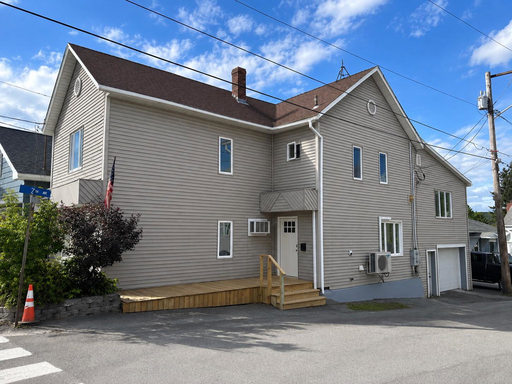 400 Main Street Madawaska