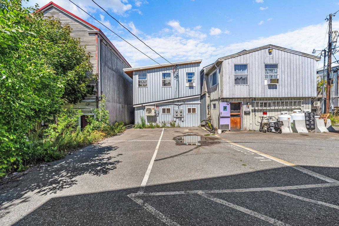 55-web-or-mls-14-cottage-st