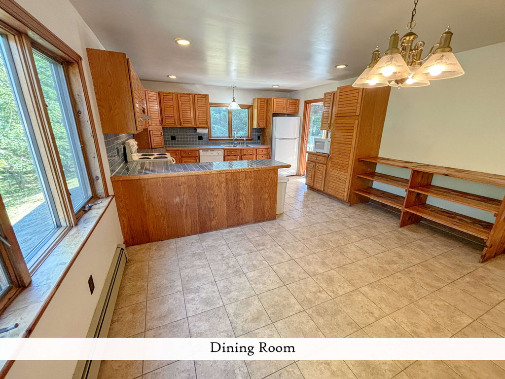 Dining Room (1), label