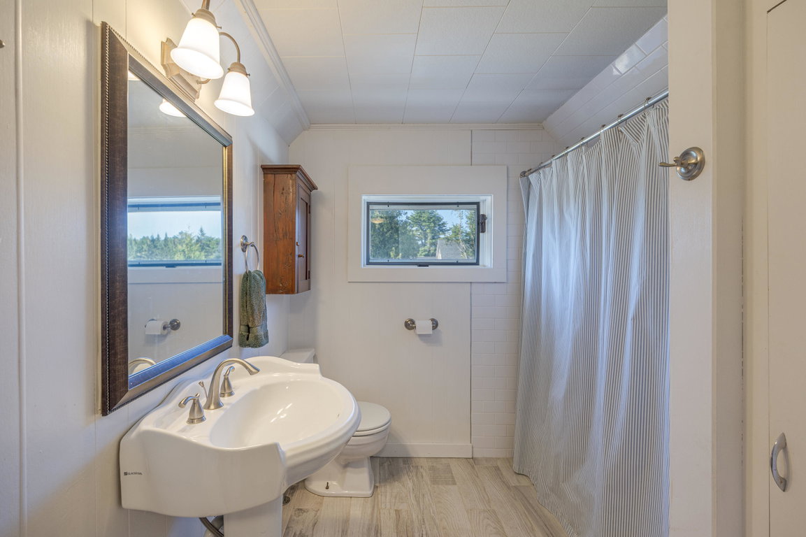 52-555 Falls Bridge Road-DTP