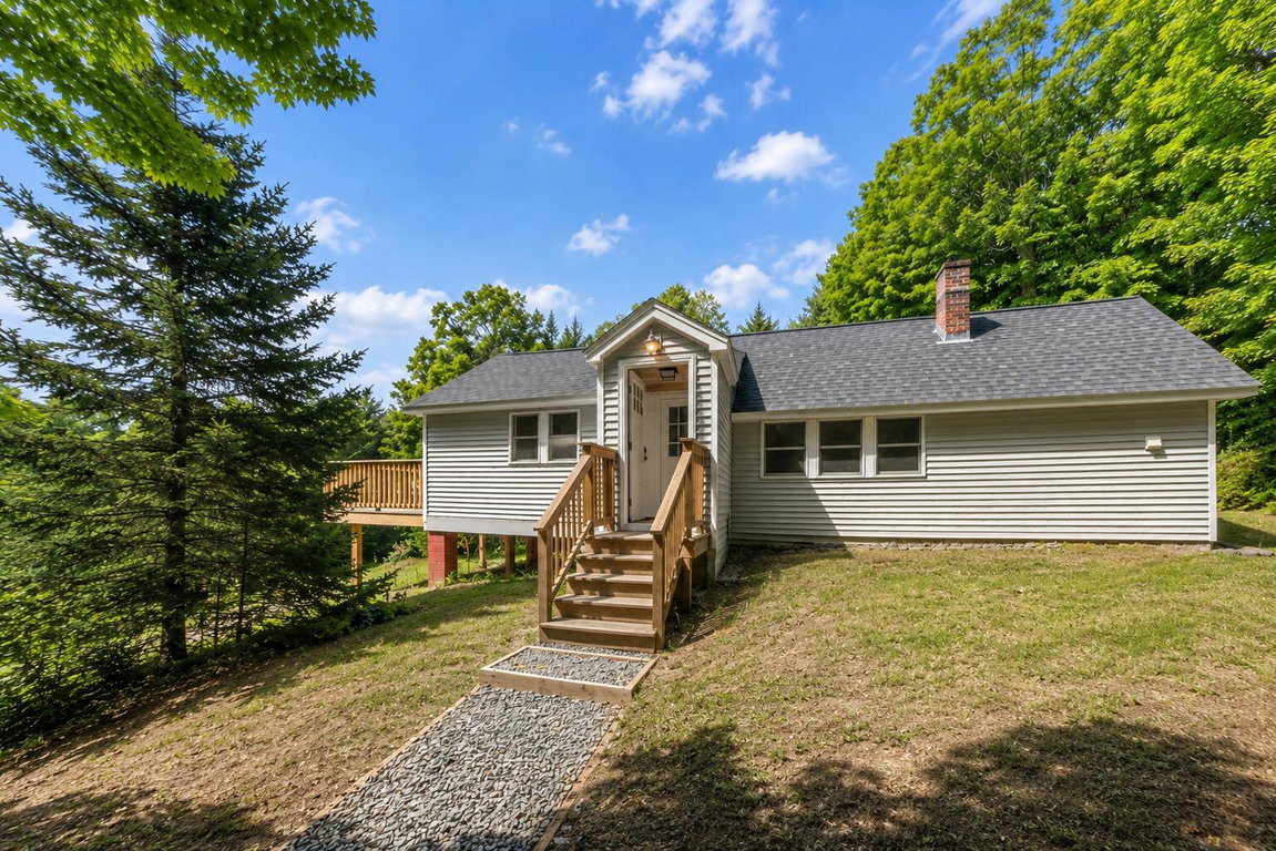 46 Giles Road Readfield