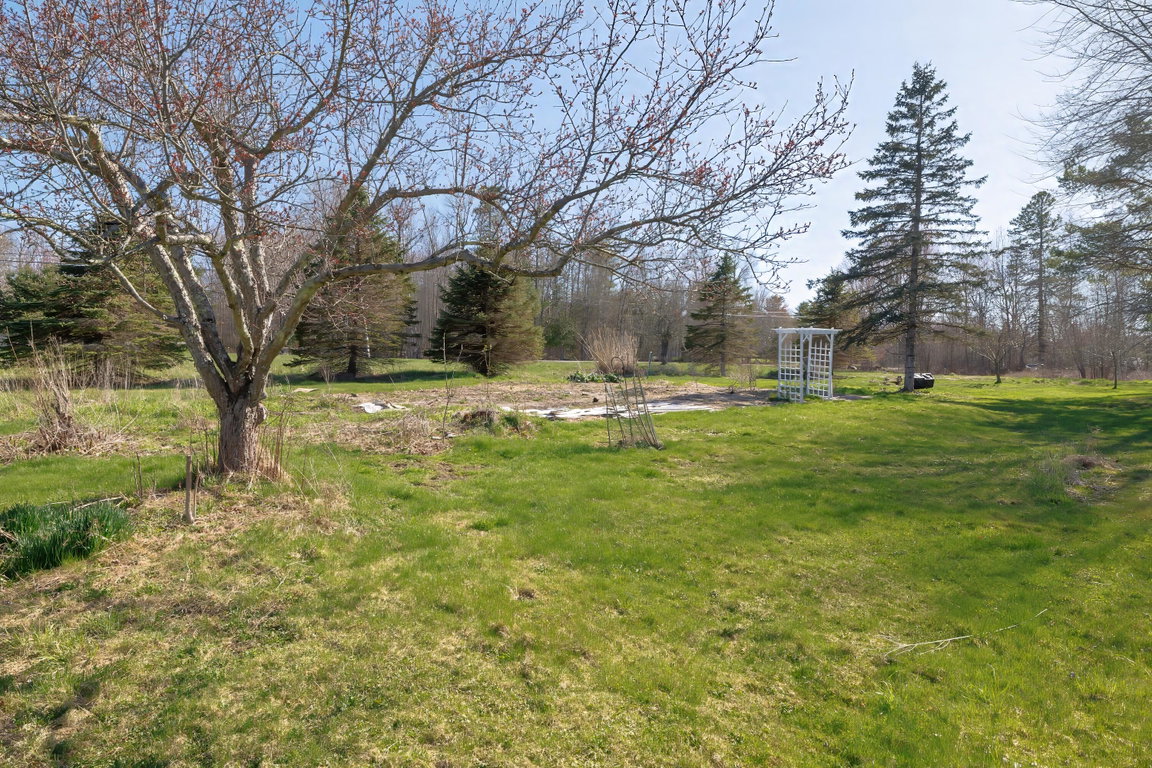 86-370 Christian Ridge Road-DTP