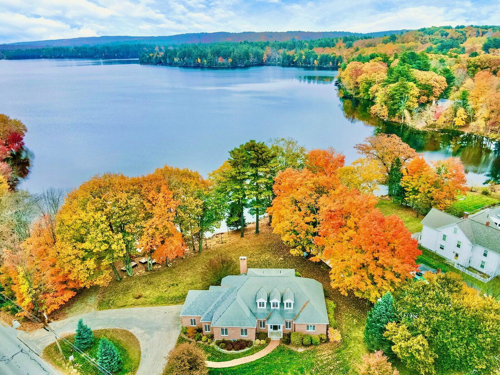 3 Pond Road Wayne