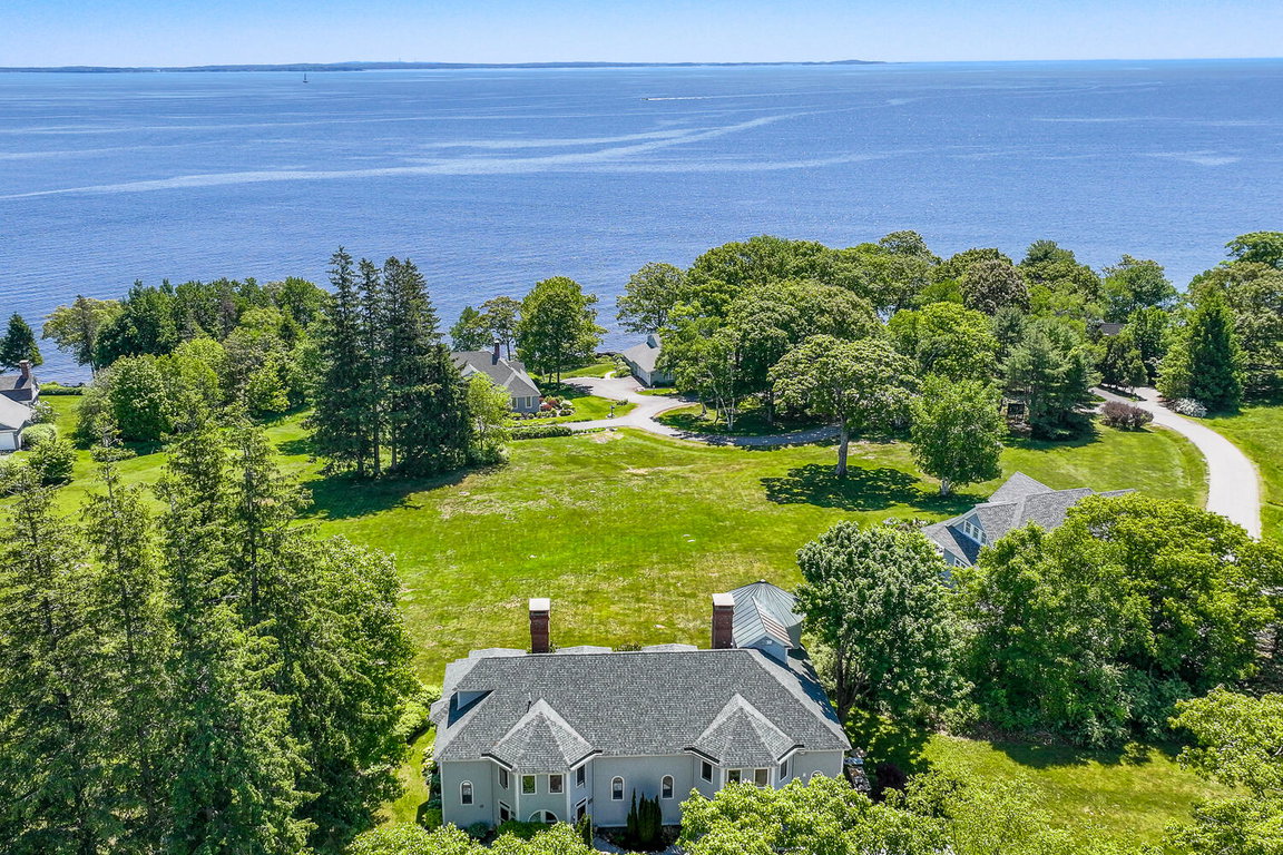 64 Eastward  Rockport