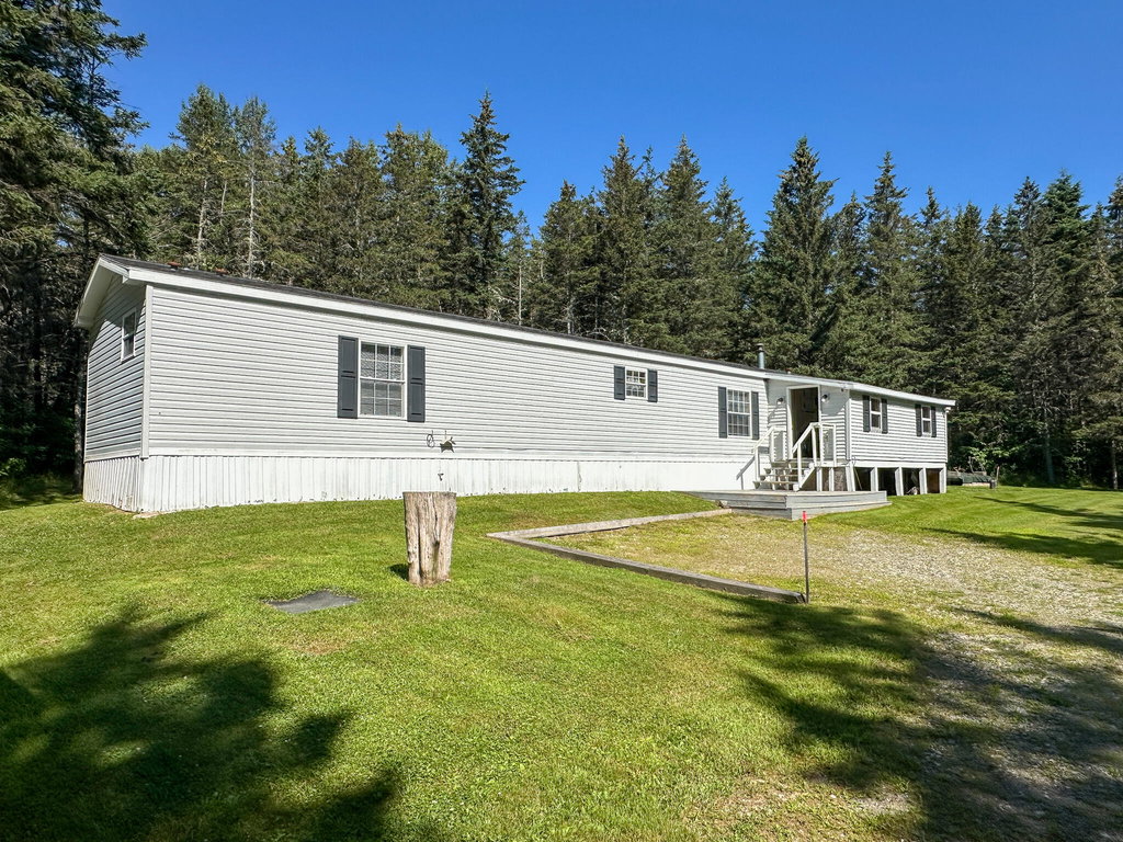 187 Clark Road Patten