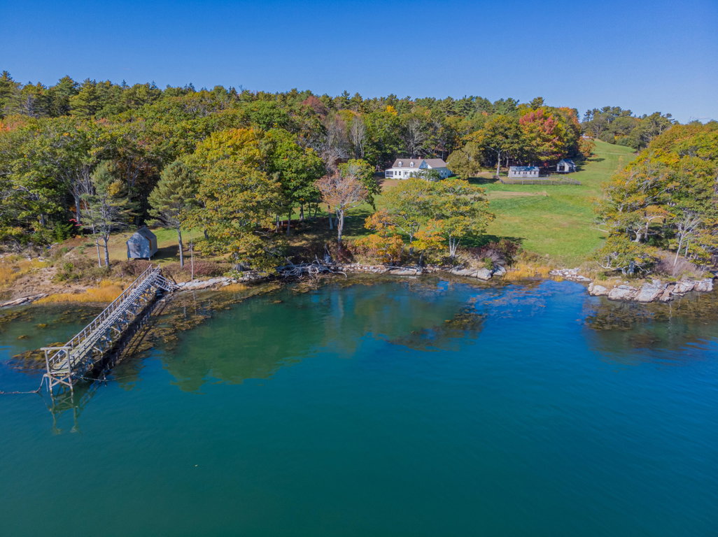 45 Bradley Road Westport Island