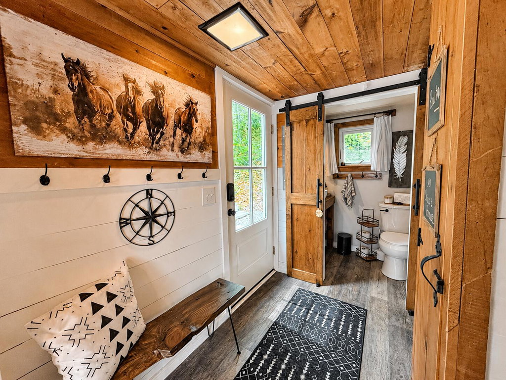 Cozy Entryway with Bench