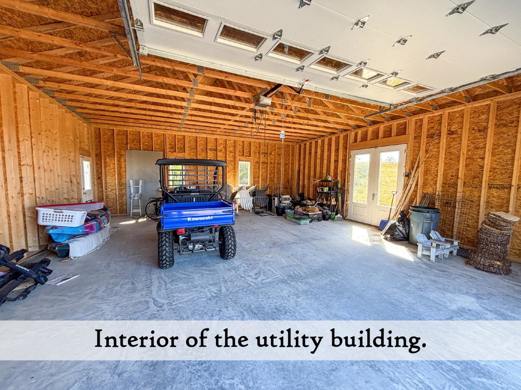 Int utility building 2 - label (Custom)