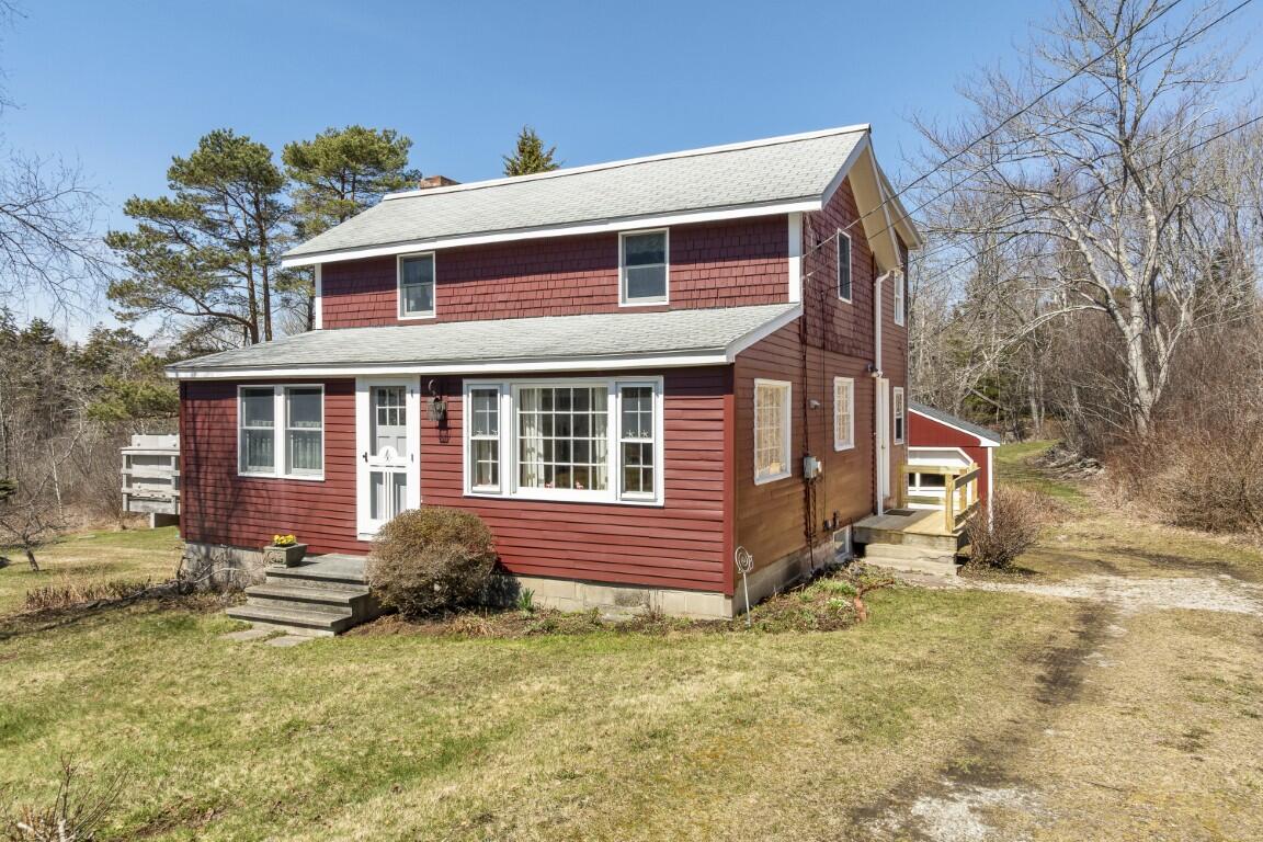 9 Cosy Harbor Road Southport