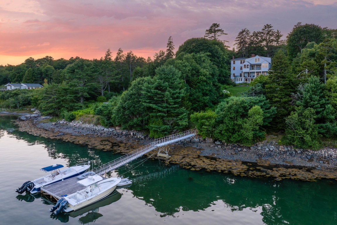 18-45 Harborside Drive-DTP