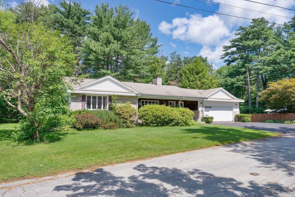 52 Robinson Gardens Lewiston