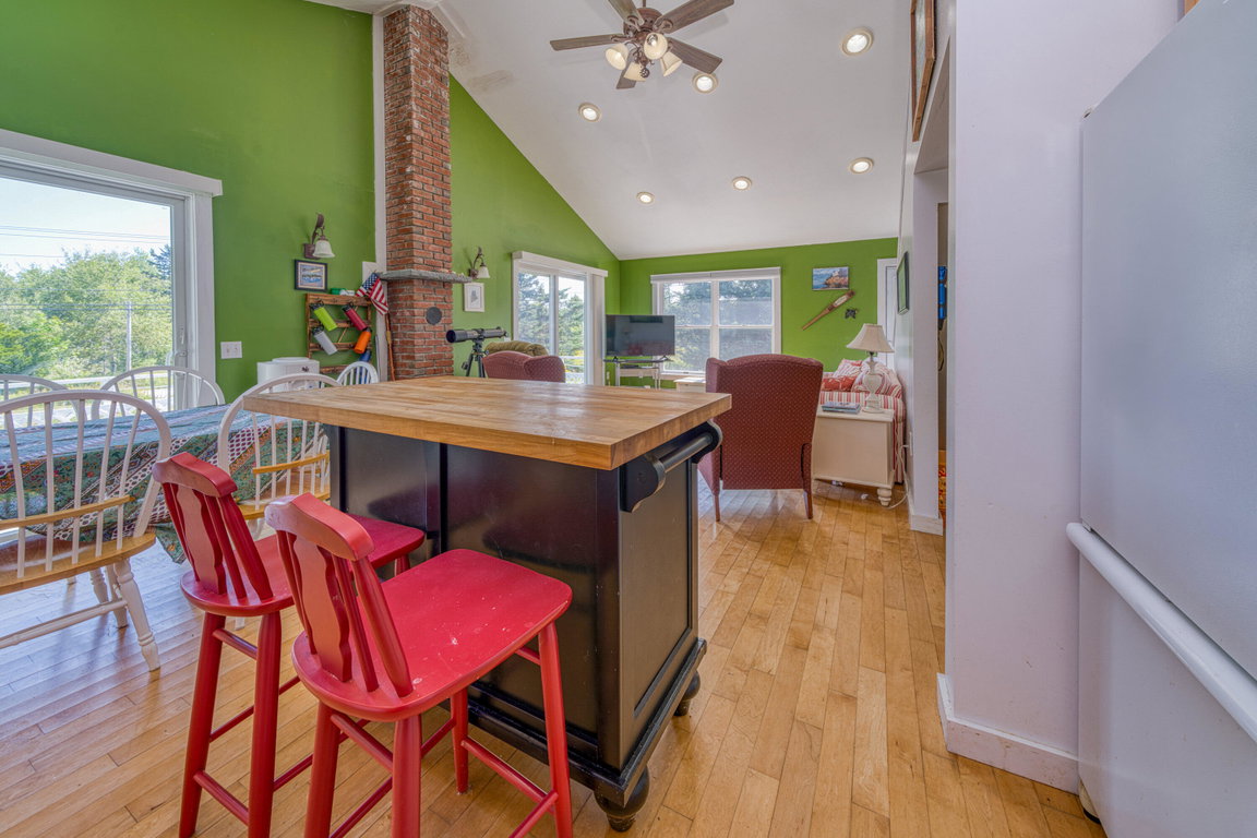 Kitchen to Living room and double doors