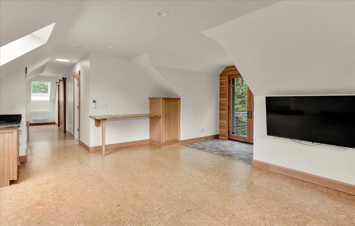 124-70 Ledgewood Ln. (6 of 105)