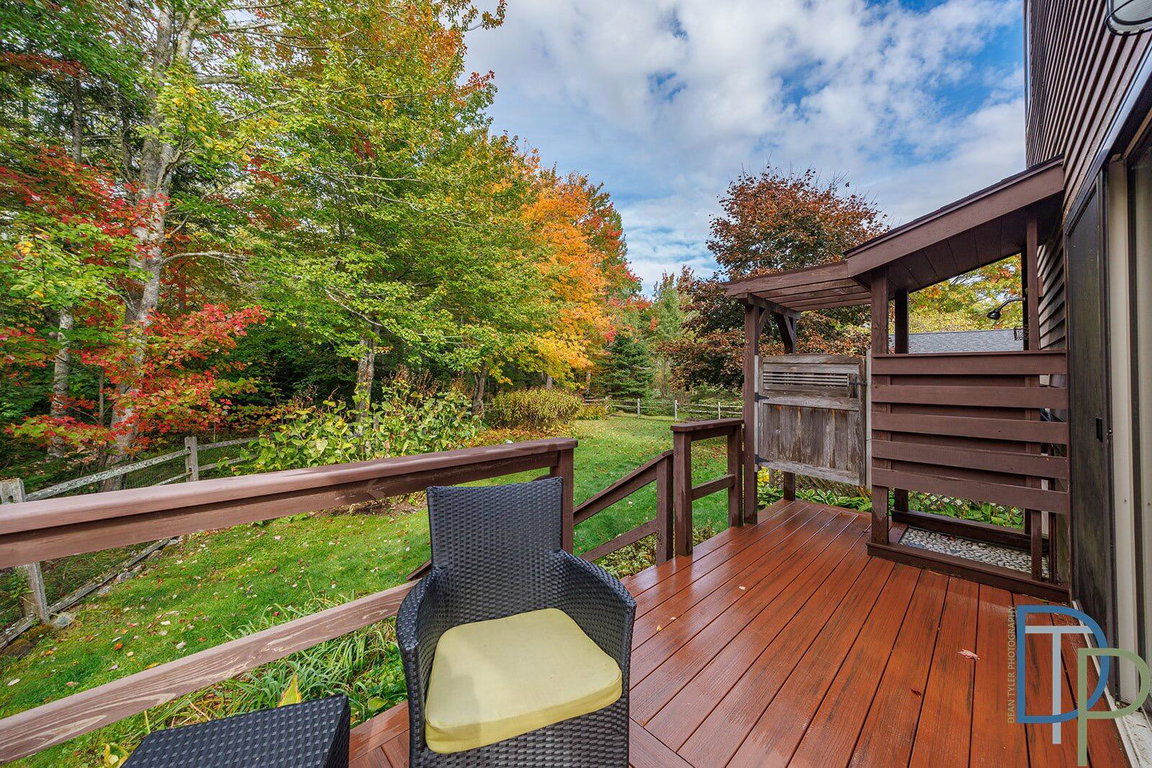 1035newburyneck - 61