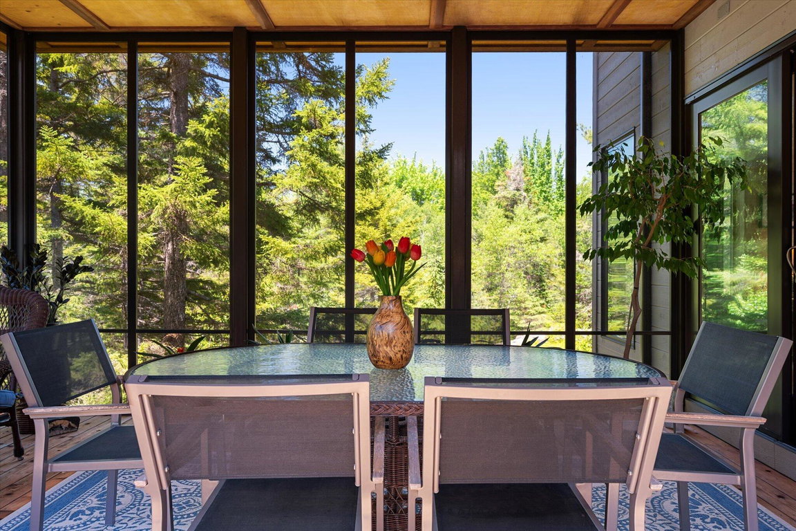 Screen Porch