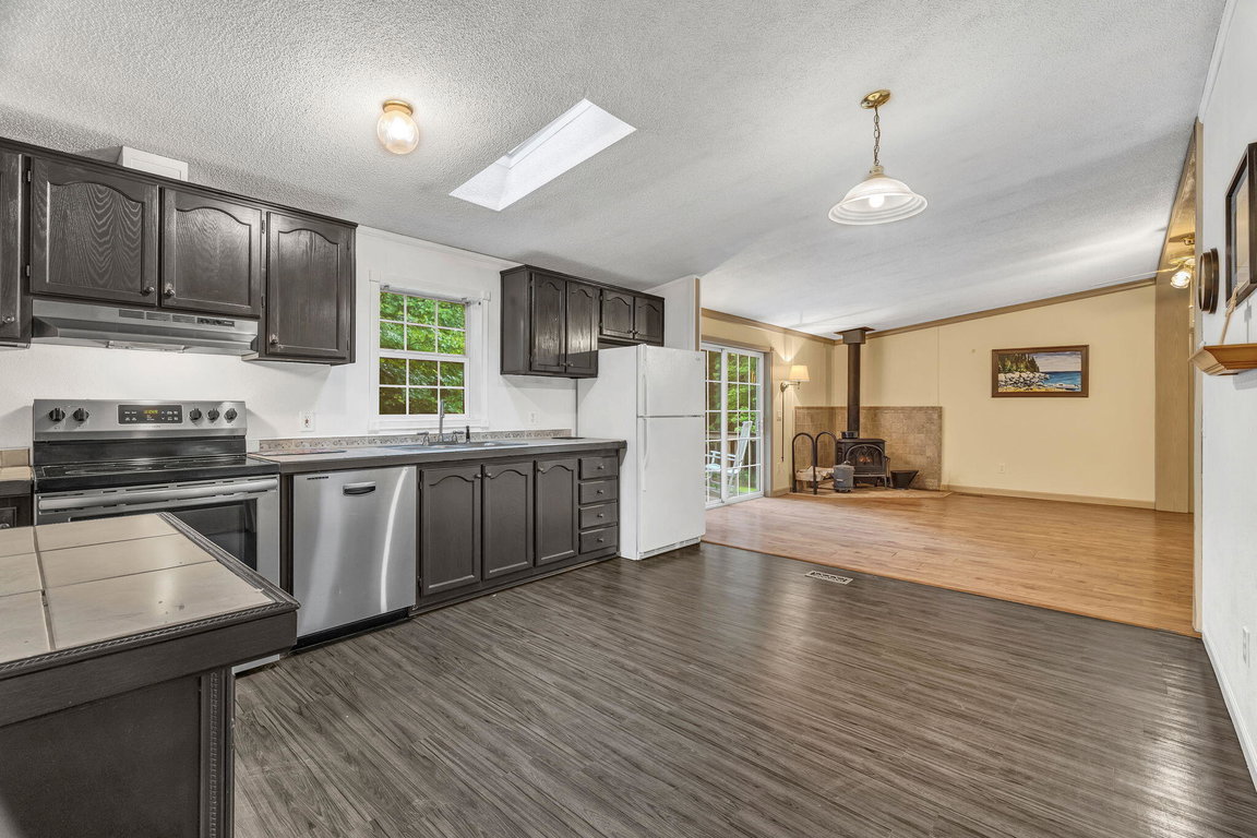 135 Ridgewood Drive Warren