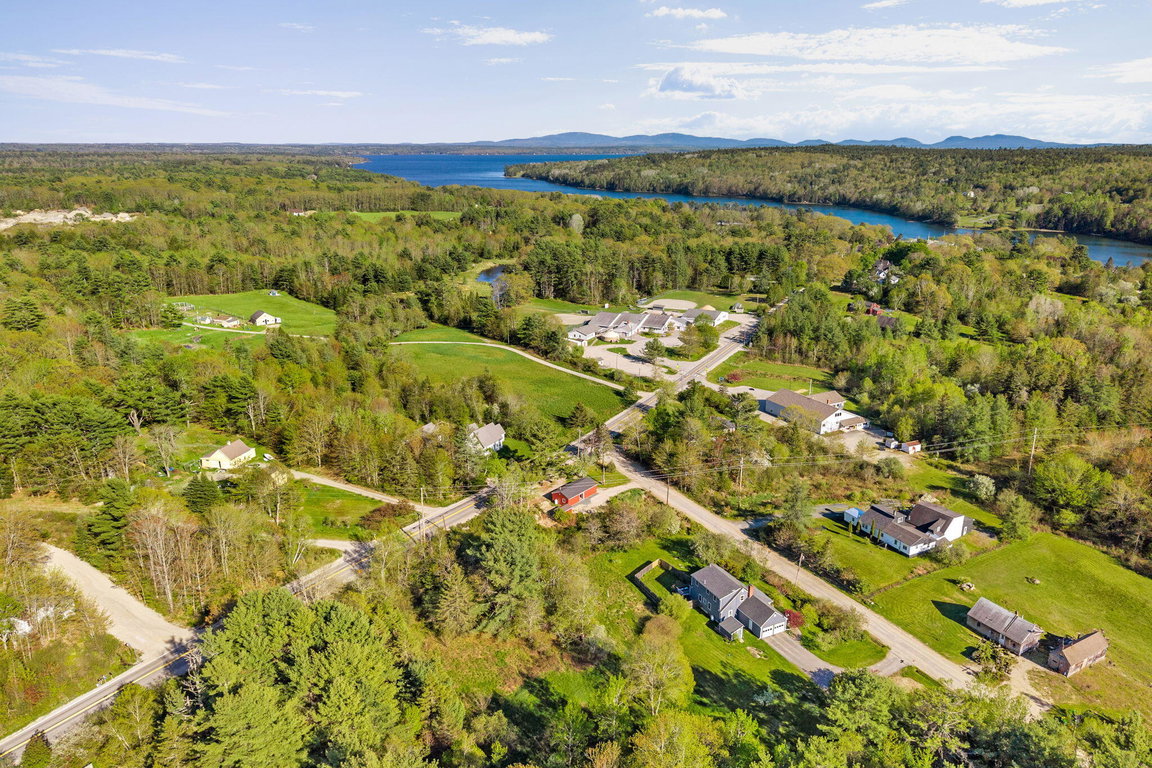 47-web-or-mls-727-n-bend-rd
