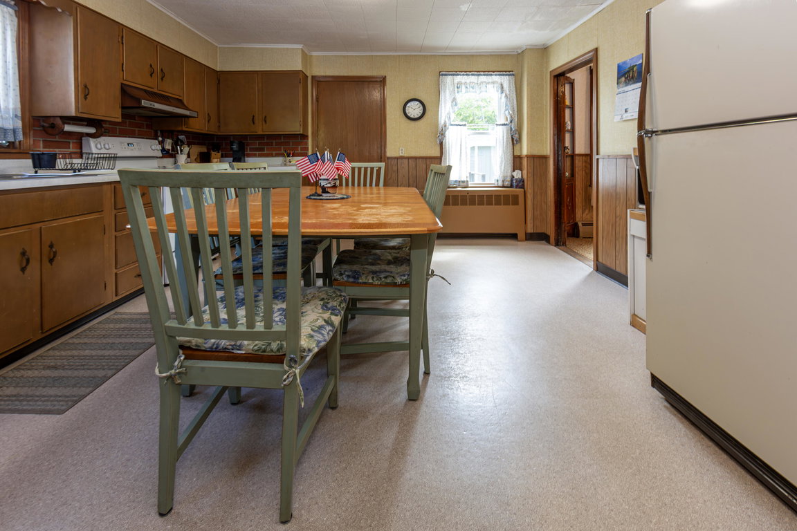 122 Ledgelawn Avenue, Bar Harbor