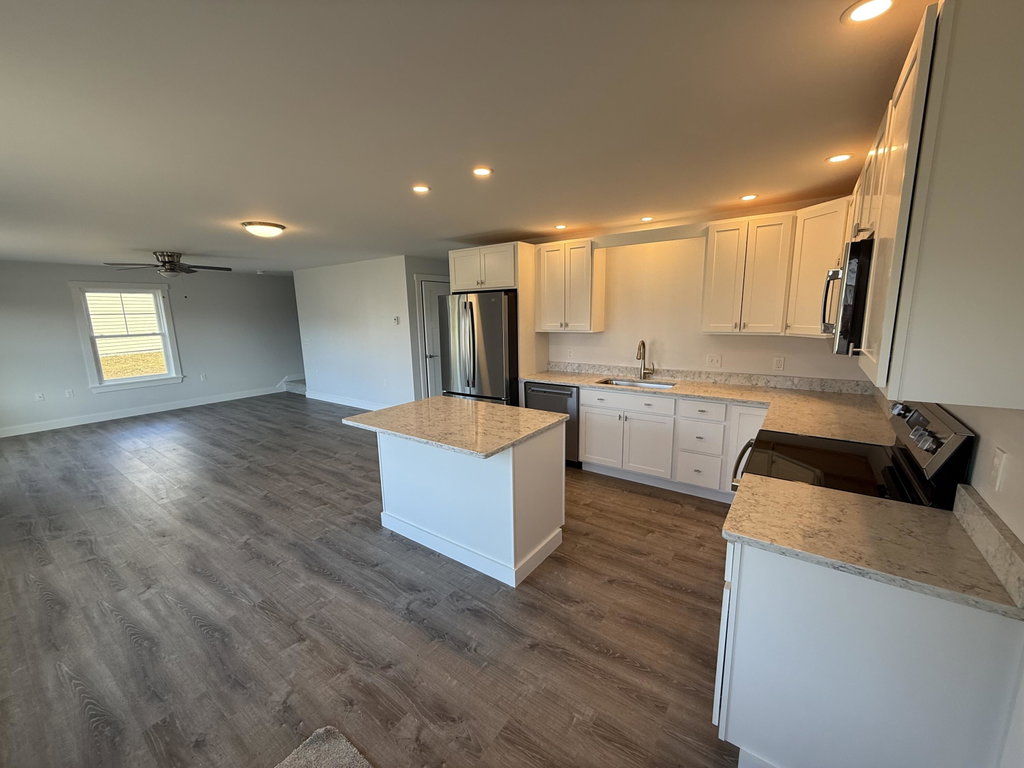 kitchen full