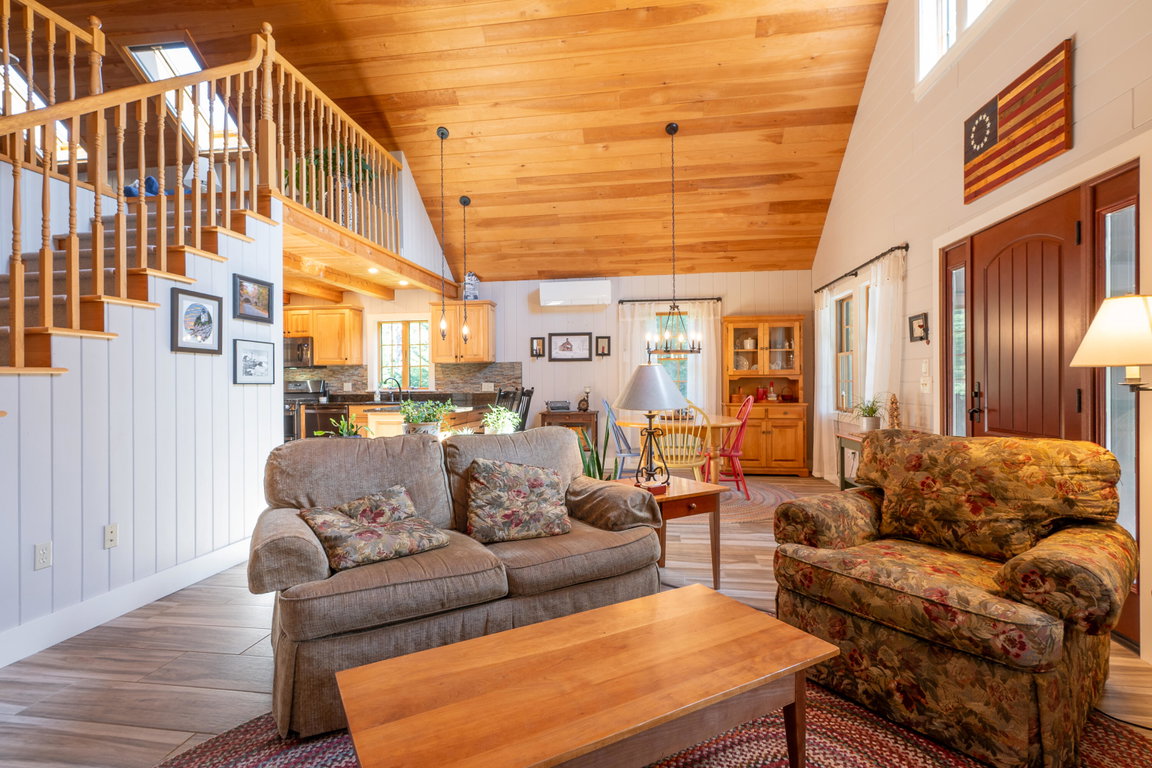 105 Grant, Bar Harbor, Maine