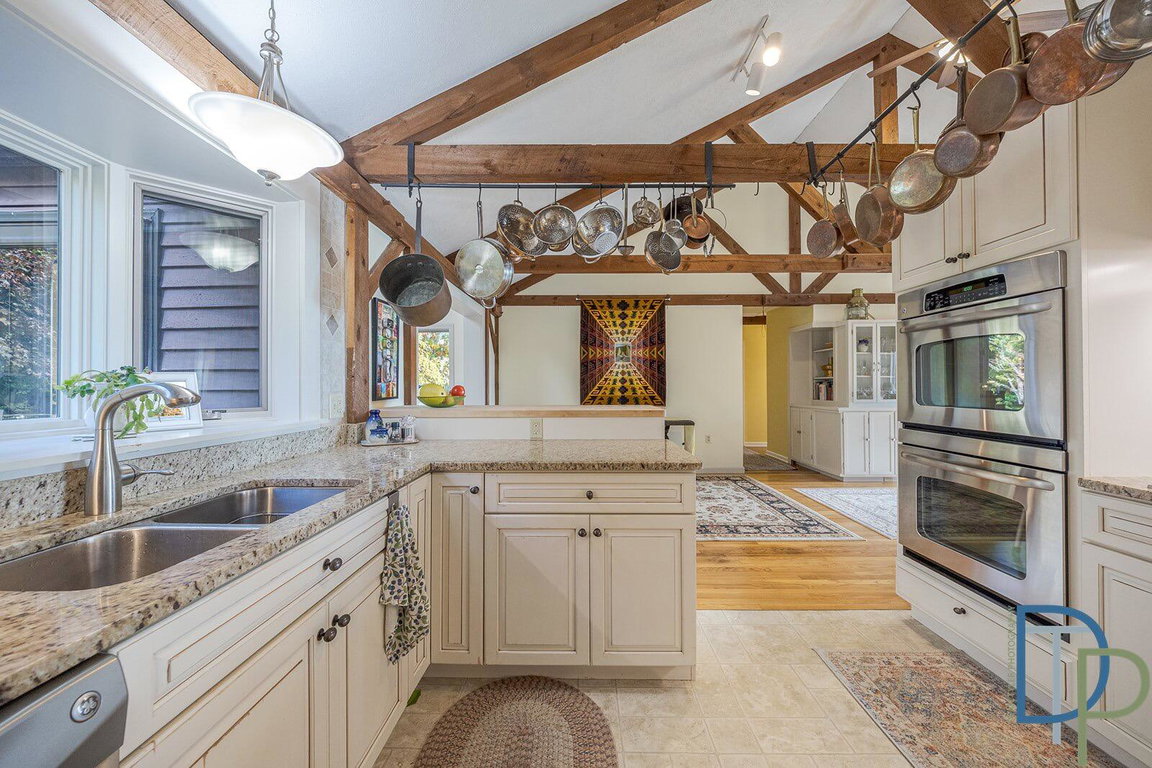 1035newburyneck - 11