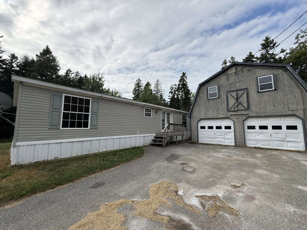 61 Sunset Avenue Stonington