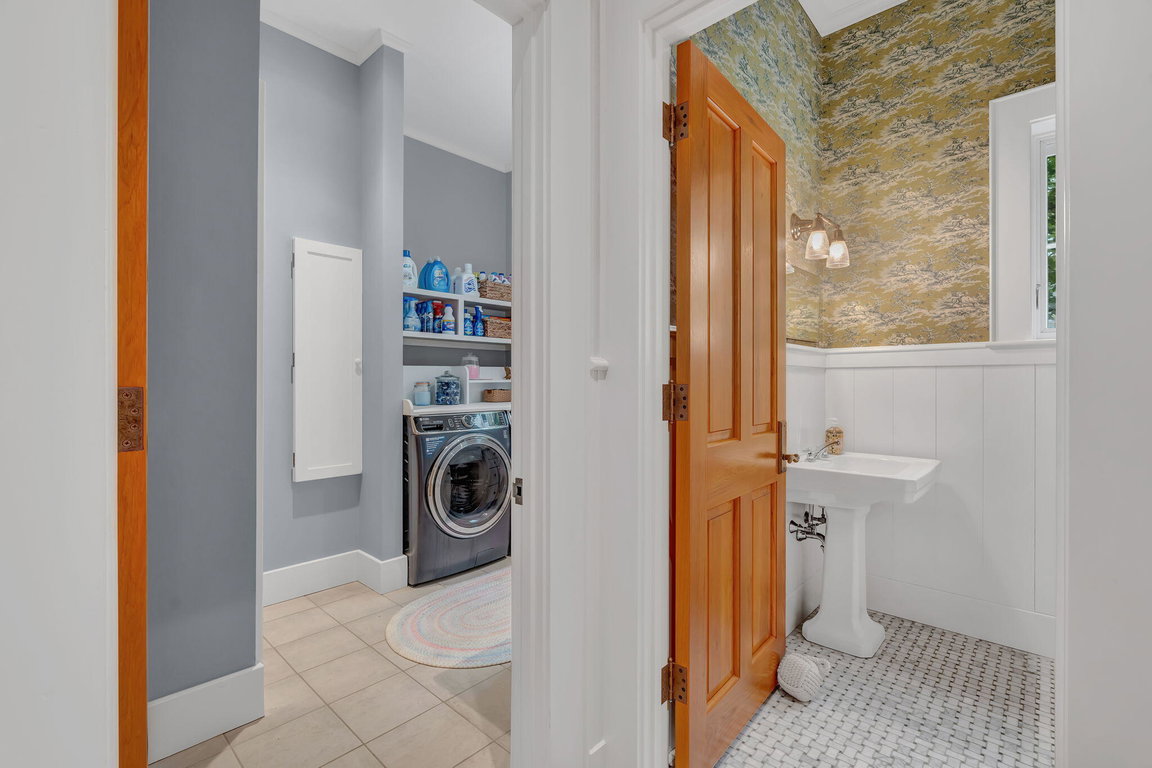 97-web-or-mls-425-seawall-rd
