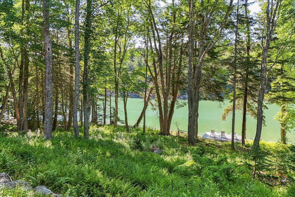 87-21 Warren Point Dr.-90
