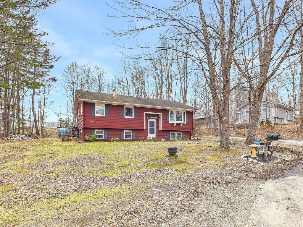 20 Pinewood Drive Wiscasset