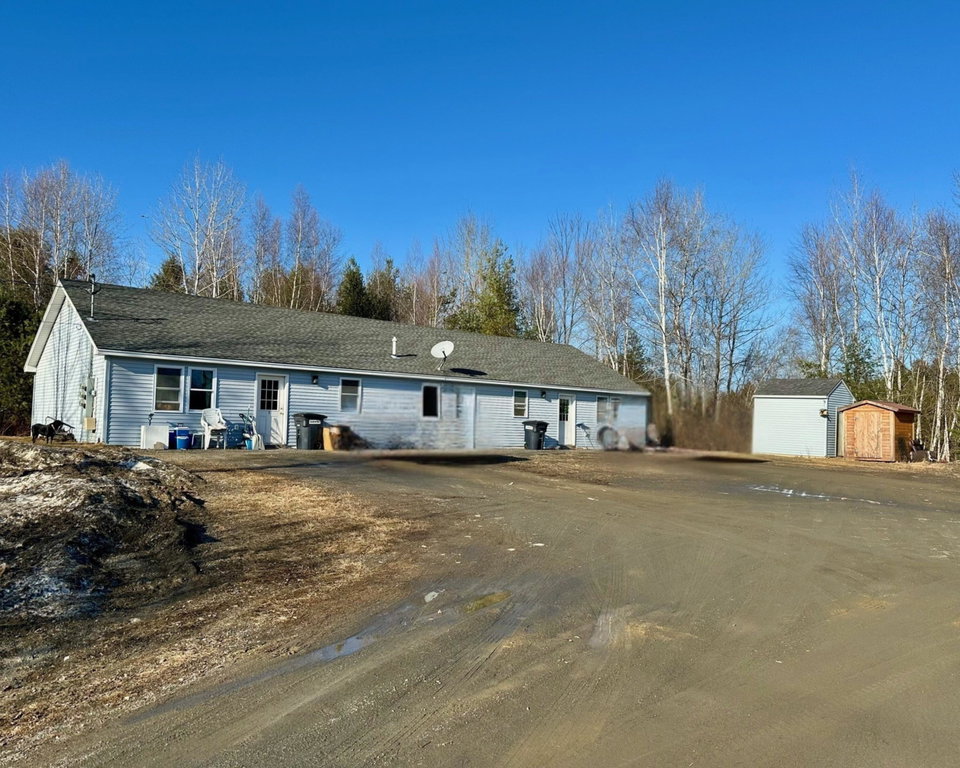 447 Pine Tree Road Levant