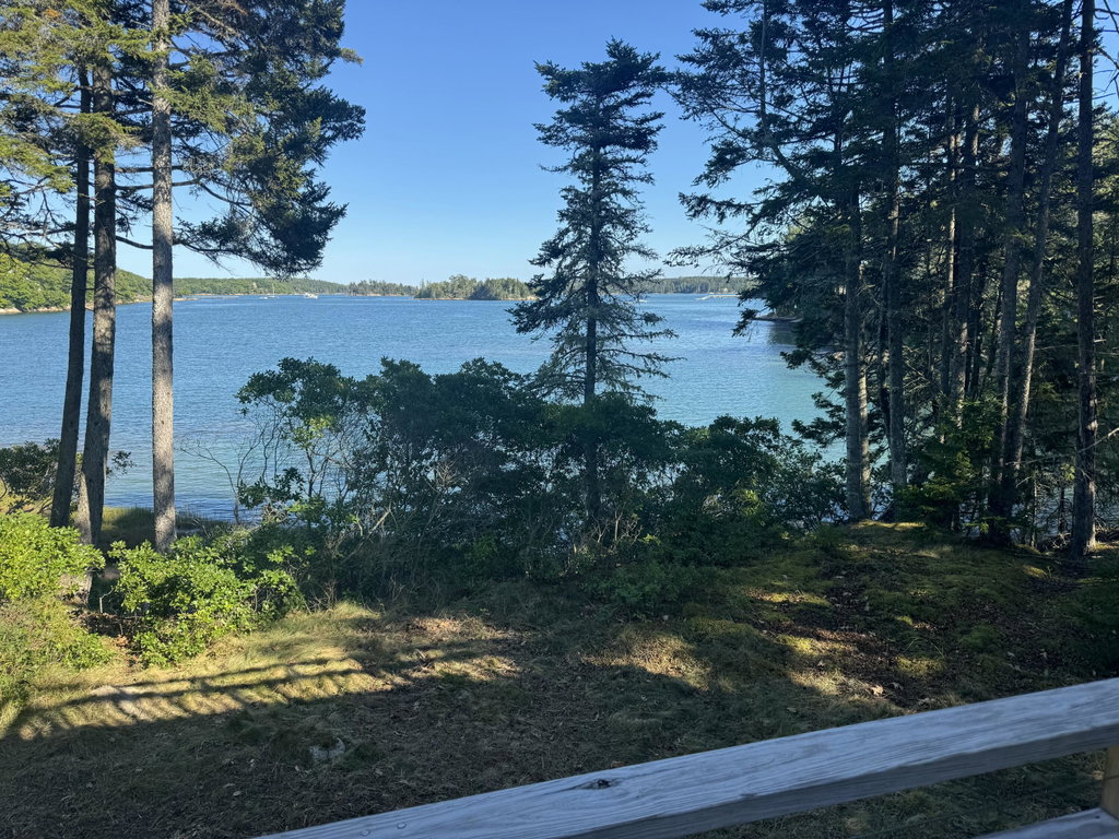 15 Picnic Point