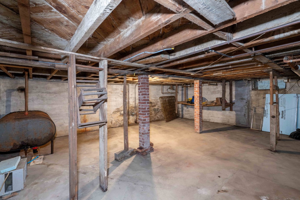 24 pine st Ellsworth-29