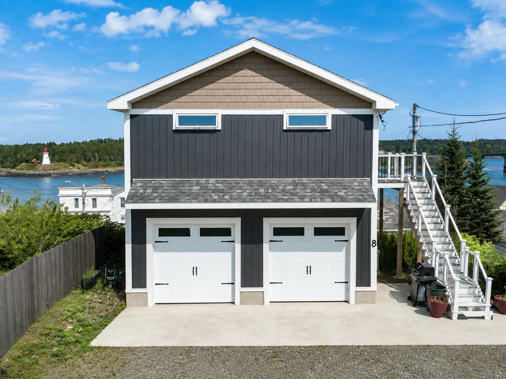 8 Pleasant Street Lubec