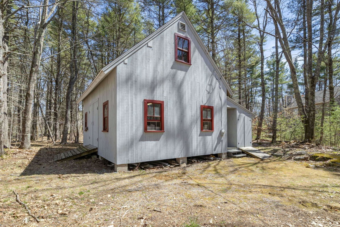 101 Hooper Shores Road York