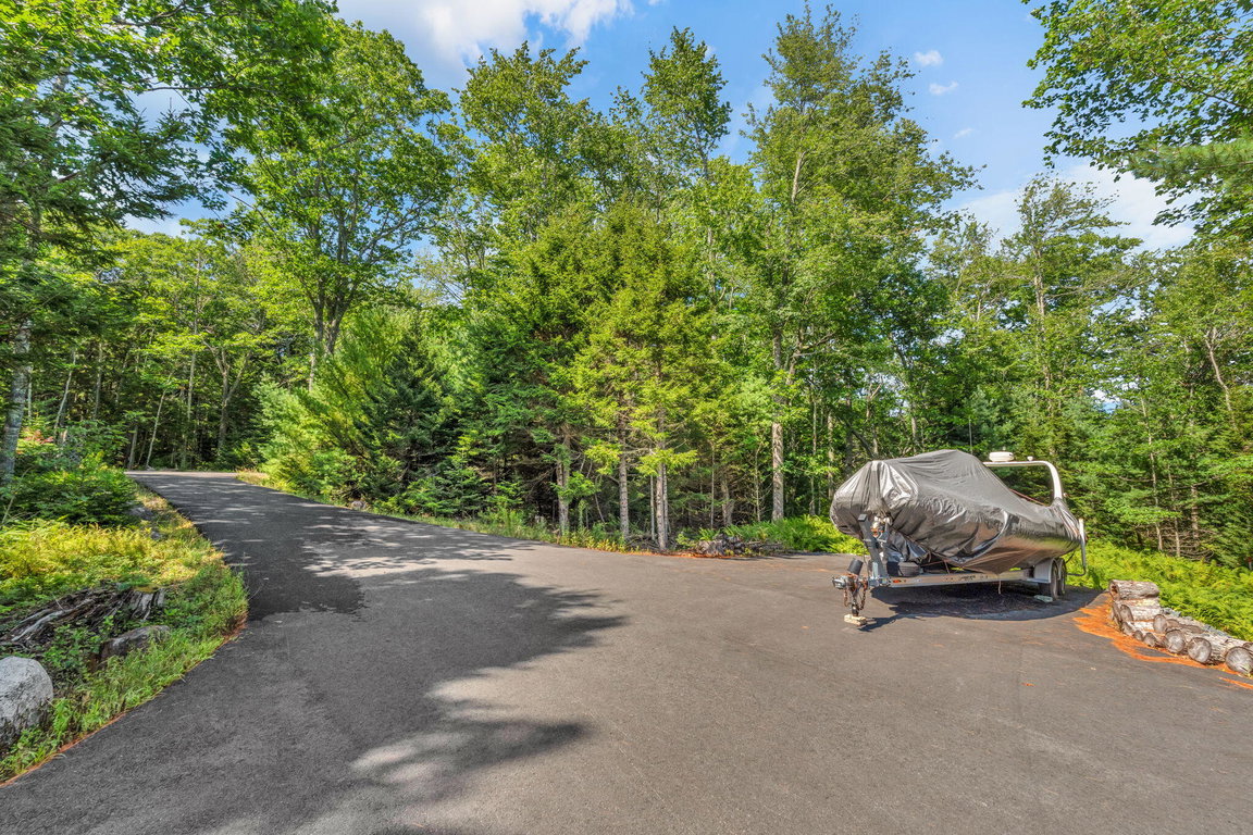 95-web-or-mls-1197-bay-rd
