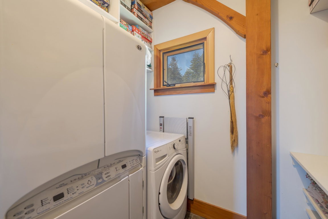 19-360 Red Point Road-DTP