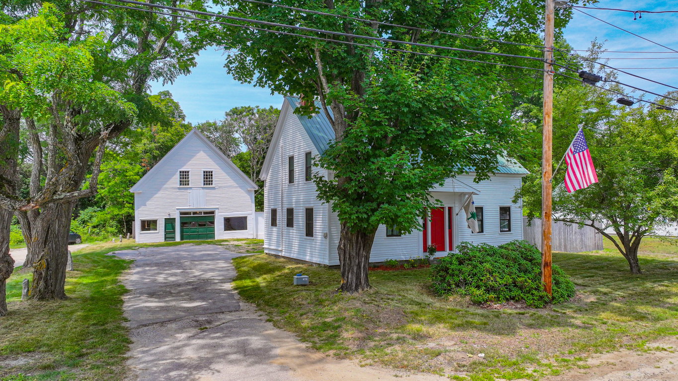 218 Main Street Lovell