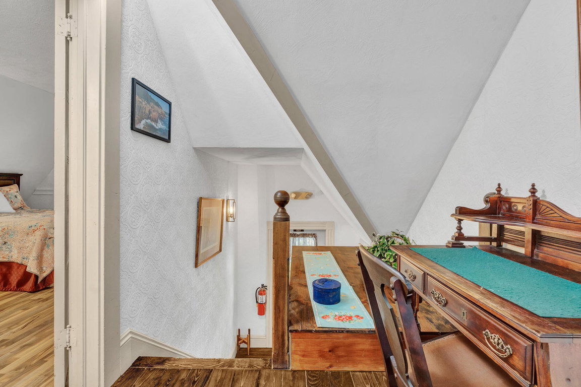 48-web-or-mls-11-high-st