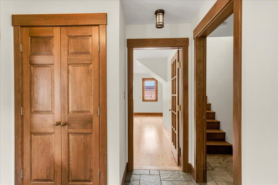 161-70 Ledgewood Ln. (40 of 105)